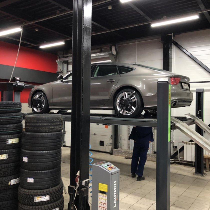 Клиентская в автосервисе