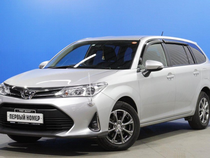 Тойота Королла Филдер 2019