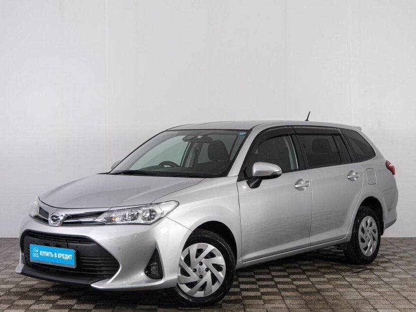 Toyota corolla fielder 2019