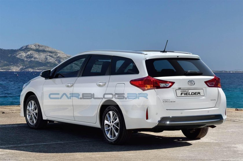 Тойота Филдер 2015