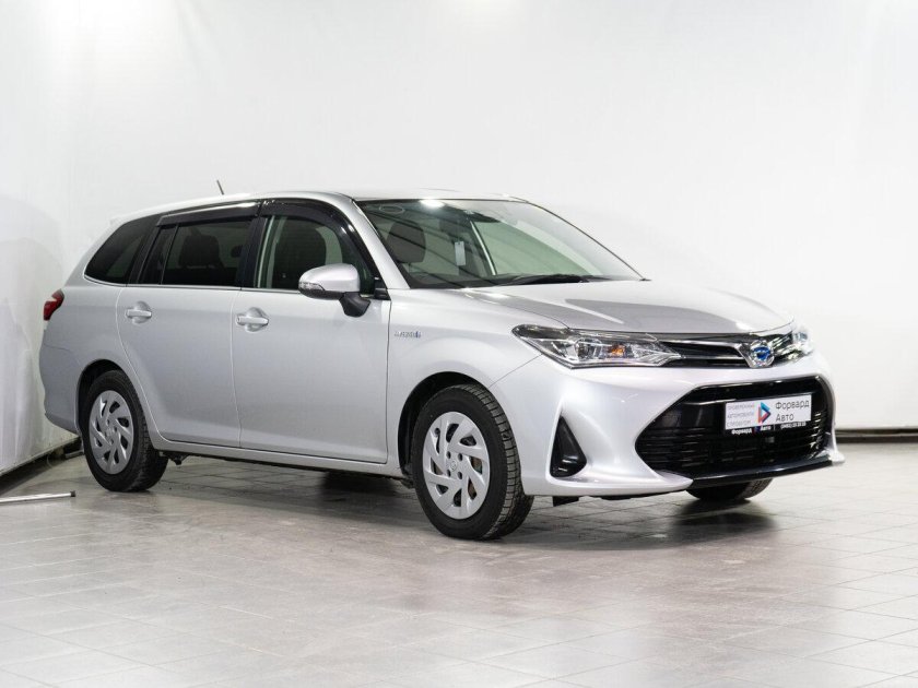 Toyota Corolla Fielder 2019