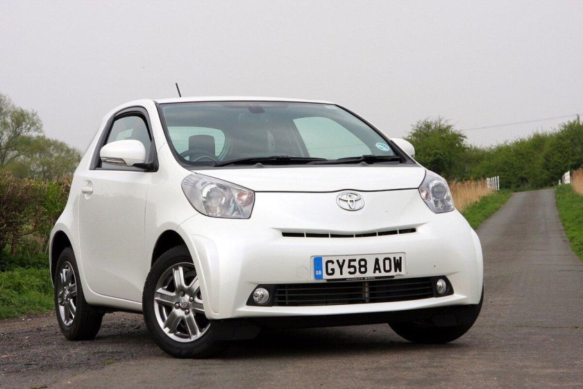 Toyota IQ 2010