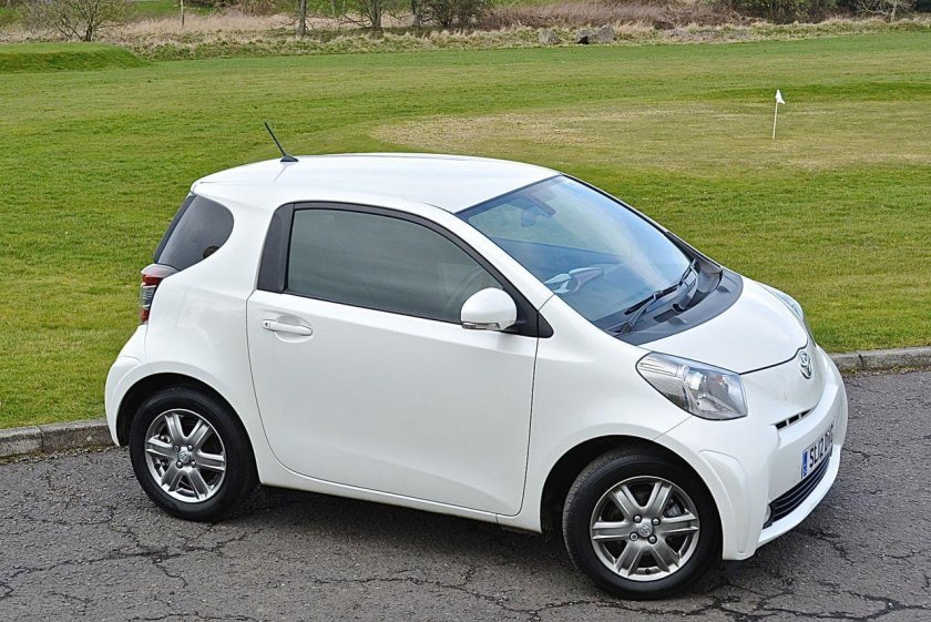 Toyota iq1