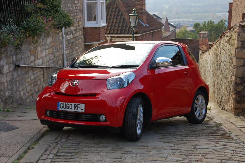 Toyota iq1