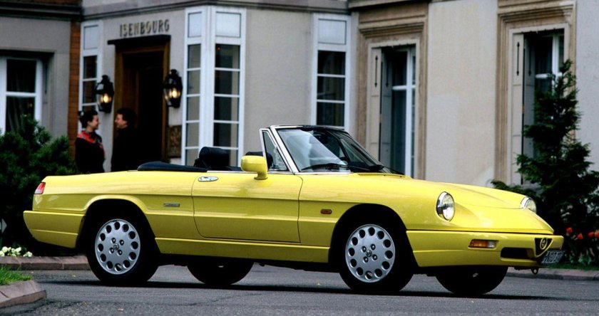 Alfa Romeo Spider 1990