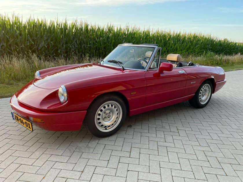 Alfa romeo spider 2.0