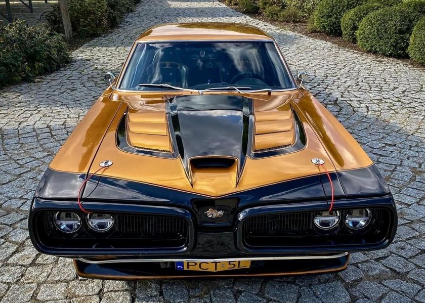 Dodge charger super bee 1971