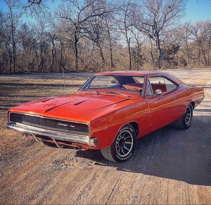 Додж чарджер rt 1970