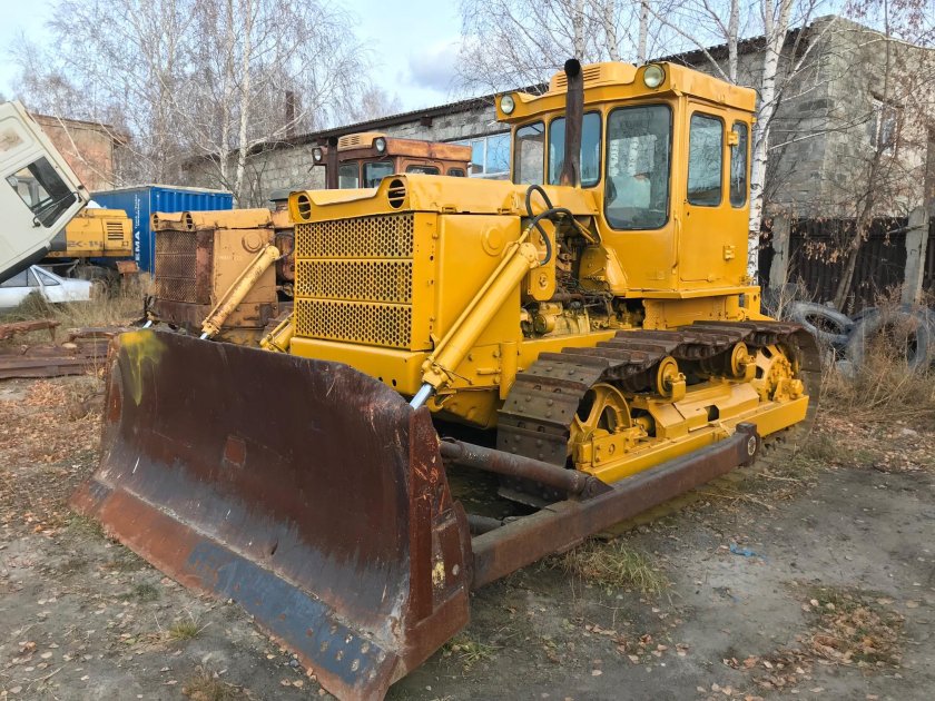 ЧТЗ трактор т-170