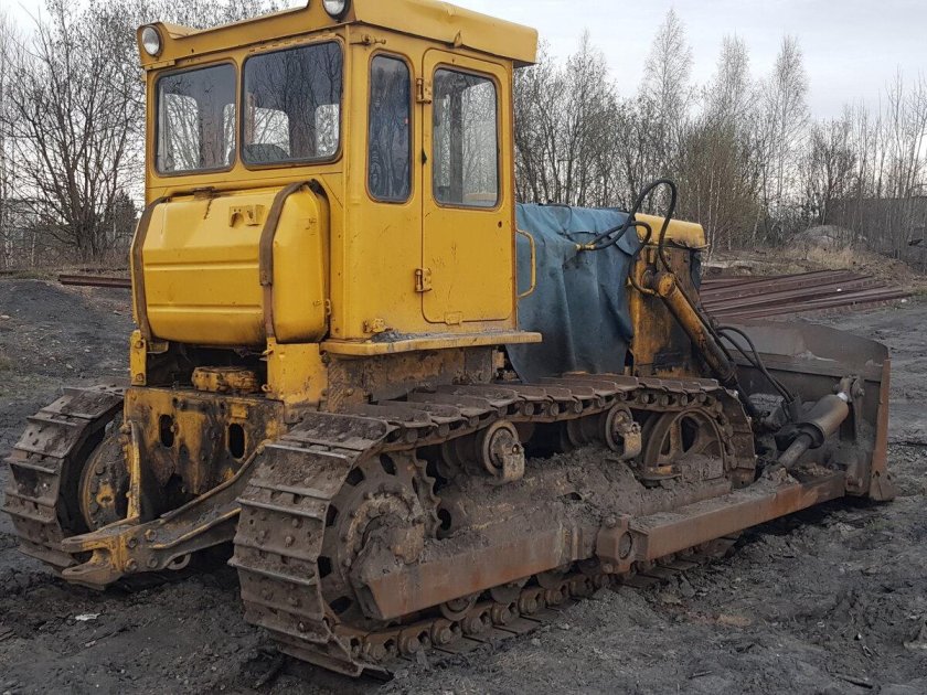 Бульдозер дз вм110