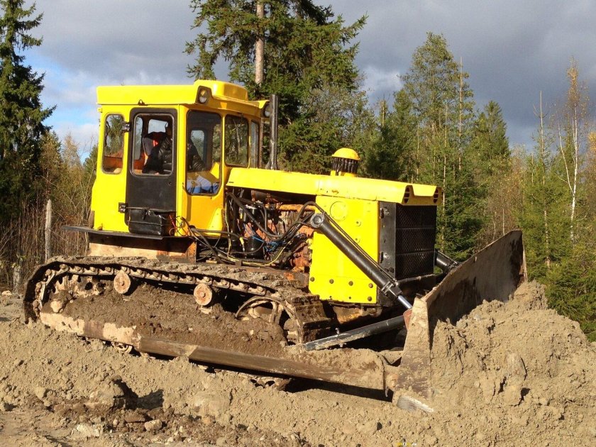 ЧТЗ трактор т-170