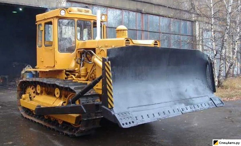 Бульдозер ЧТЗ Т-170