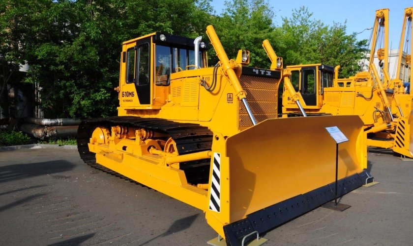 Трактор ЧТЗ т10мб