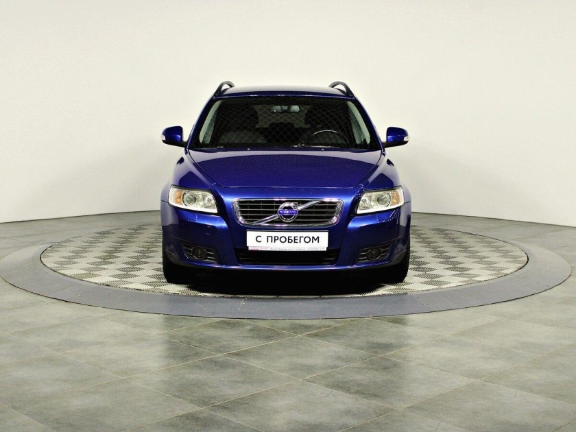 Volvo v50 2008