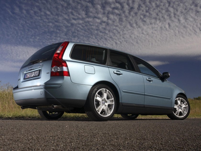 Volvo v50
