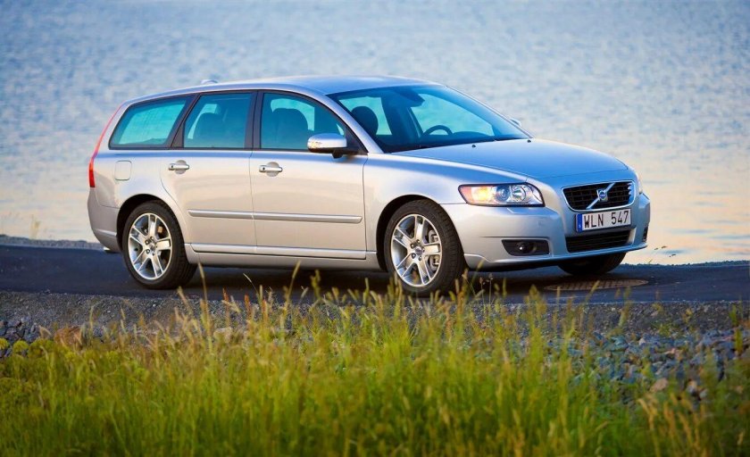 Volvo v50 2007