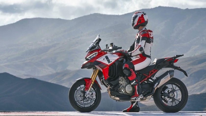 Ducati Multistrada v4 Pikes Peak 2022