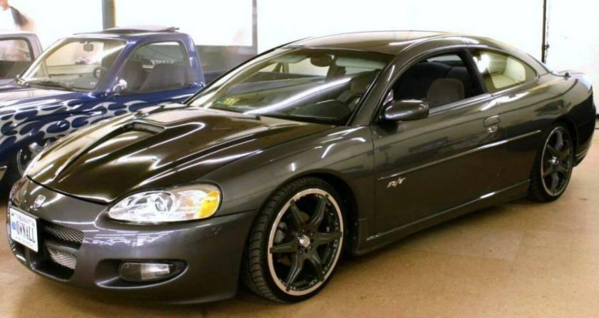 Dodge Stratus 2002
