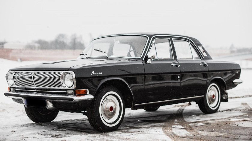 Газ 24 волга черная