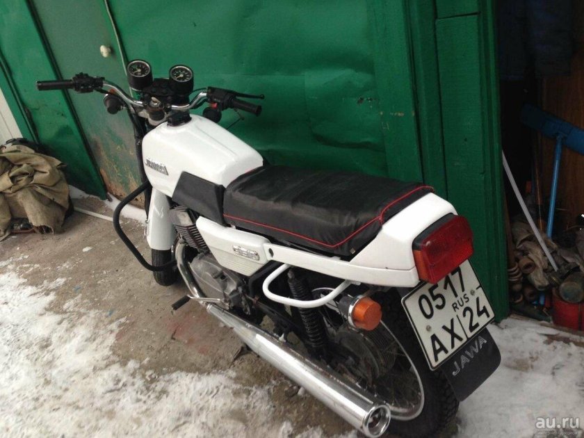 Ява 350 638 белая