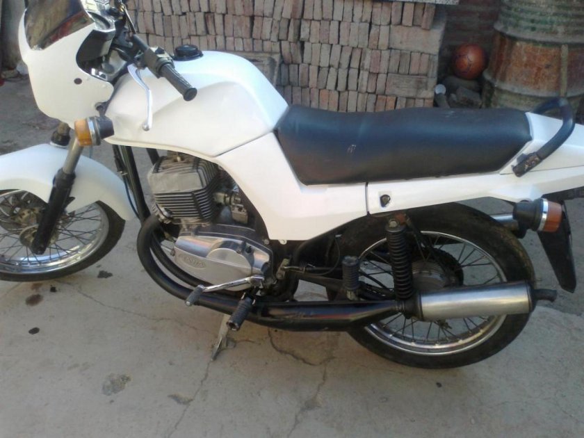 Jawa 350 640