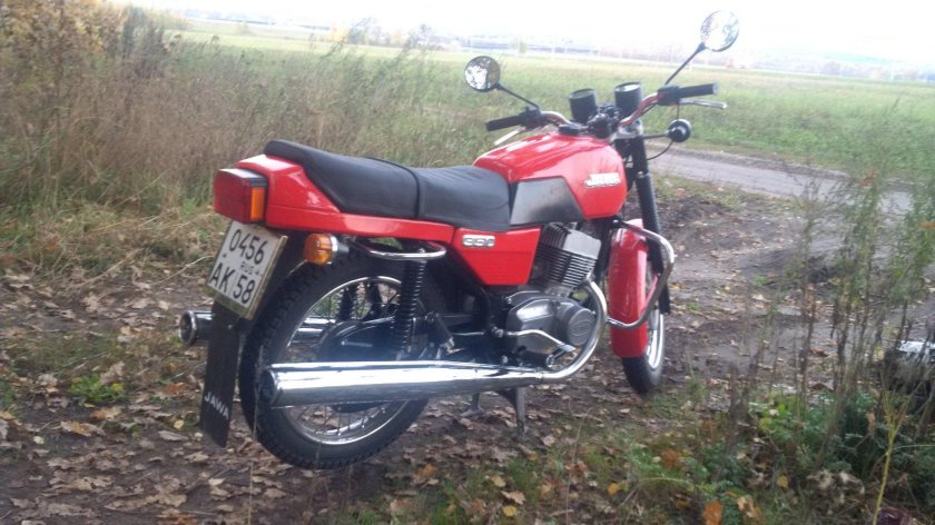 Ява 638 белая