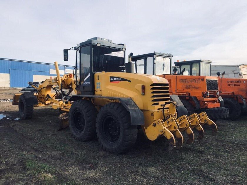 Машинист автогрейдера