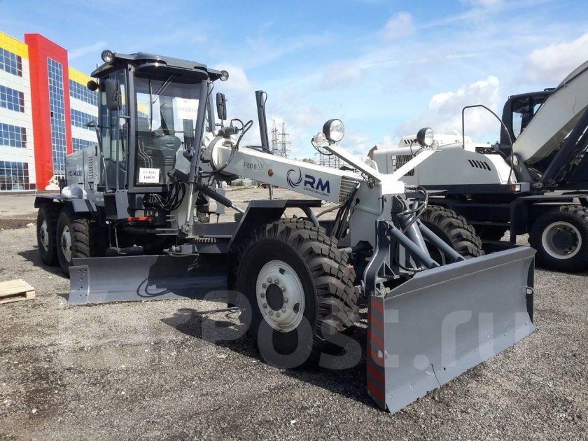 Автогрейдер RM Terex ГС-14.02