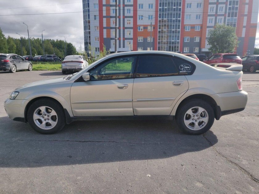 Subaru outback 2004 2.5