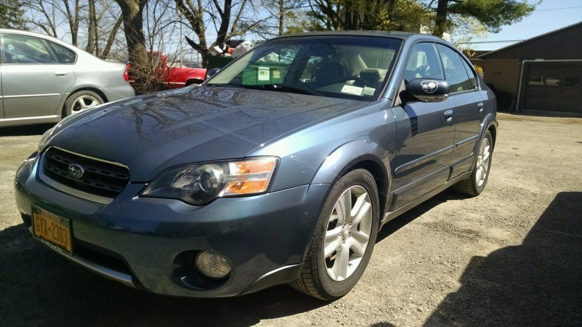 Subaru Legacy 3,0 2005 седан