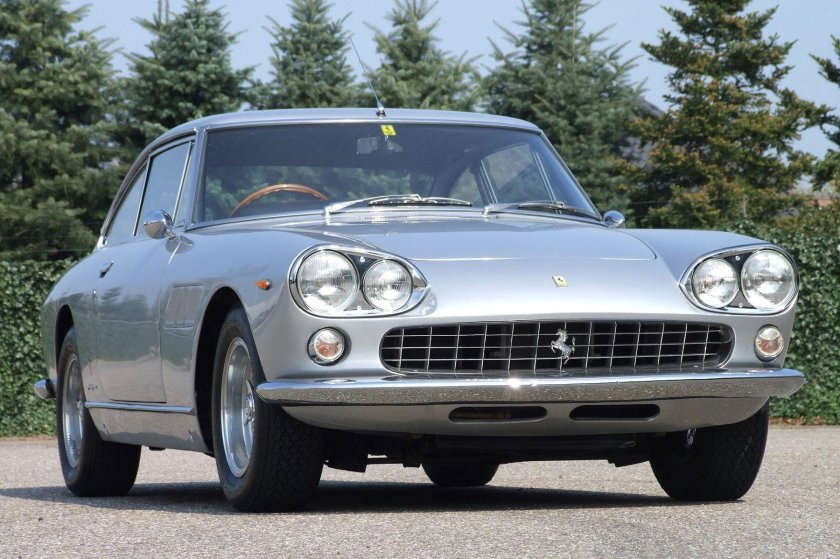 Ferrari 330 gt 2+2