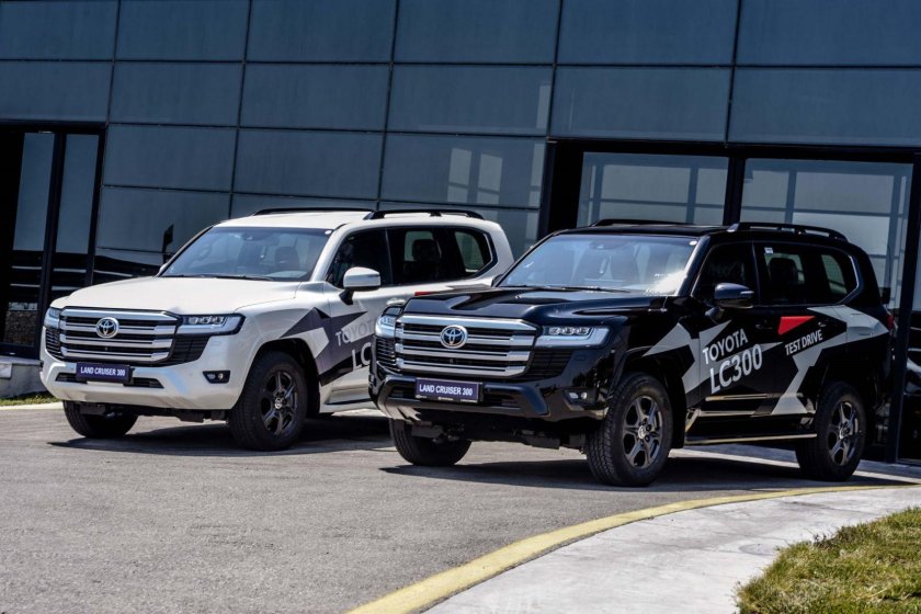 Toyota Land Cruiser lc300