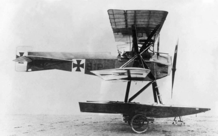 Hansa-Brandenburg w.29