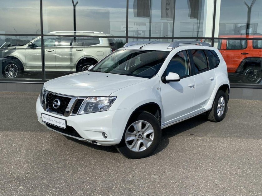 Ниссан террано 2020