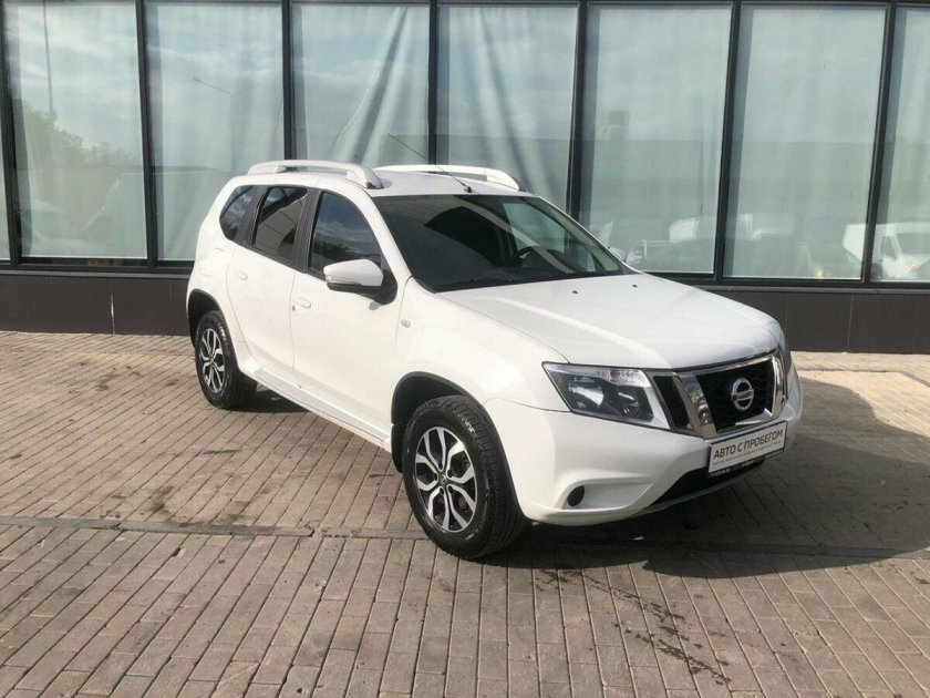 Ниссан террано 2017 белая