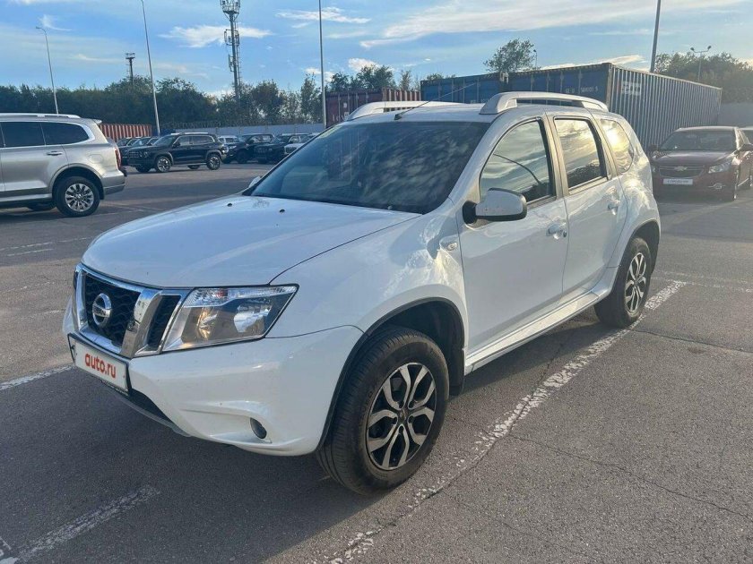 Nissan terrano 2017
