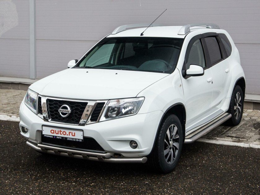 Ниссан Террано 2017