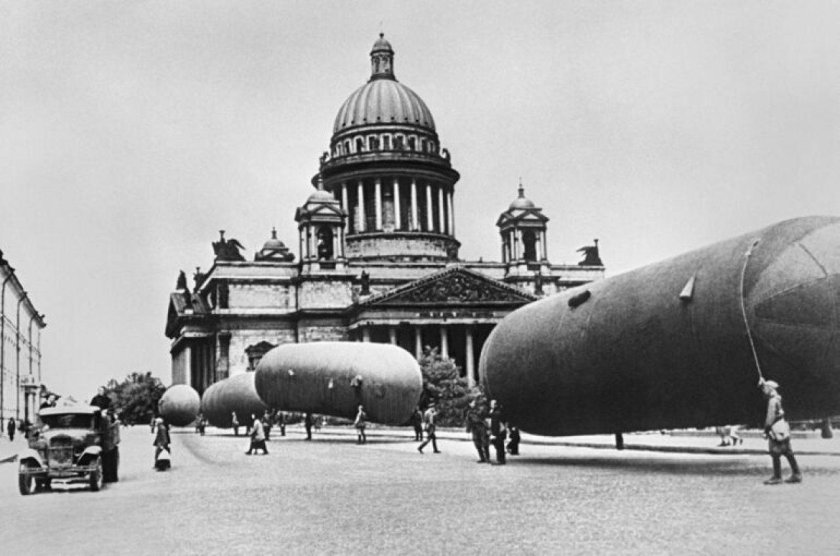 Блокада ленинграда исаакиевский собор