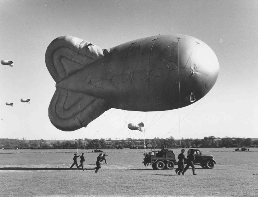 Аэростат воздушного заграждения ВОВ