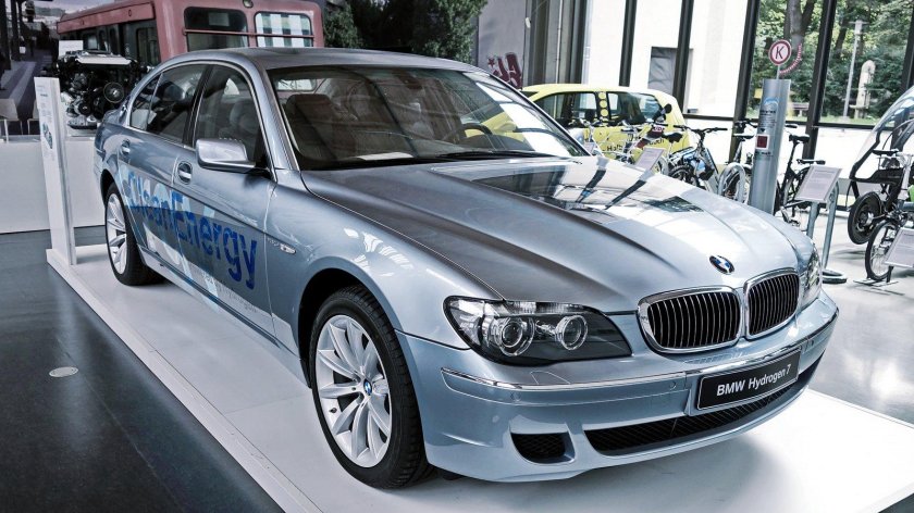 BMW hydrogen 7