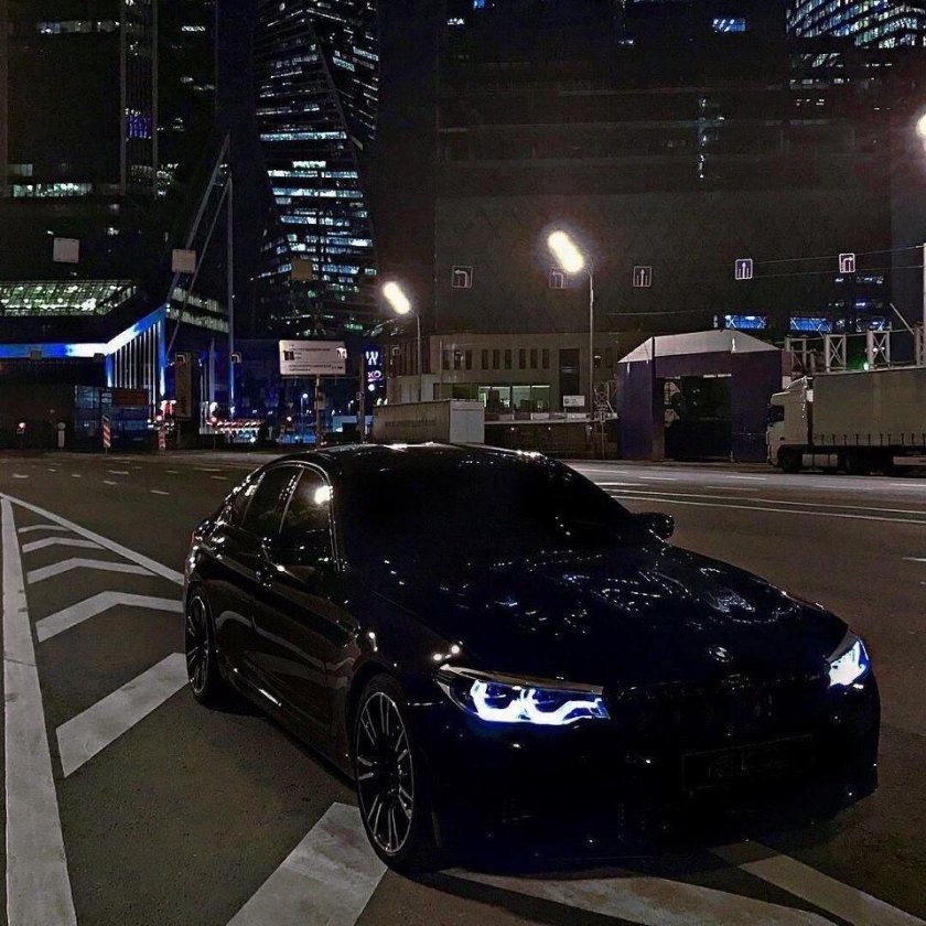 БМВ м5 черная