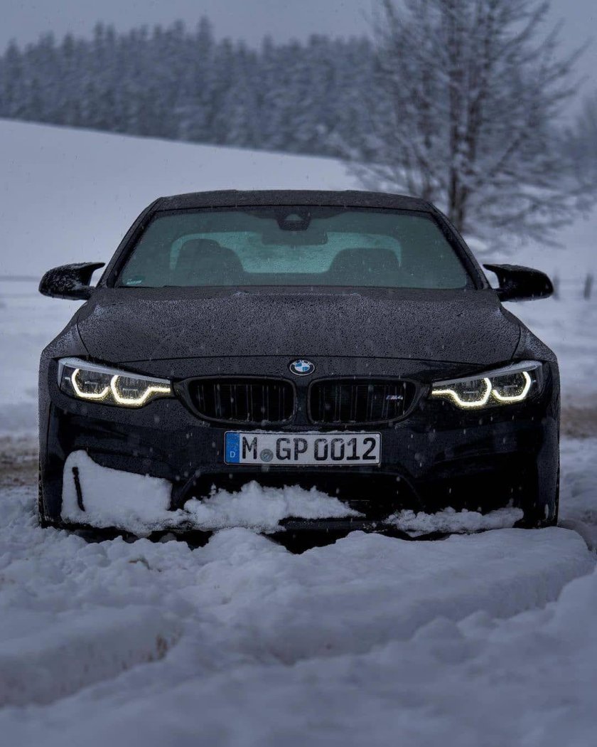 БМВ зимой