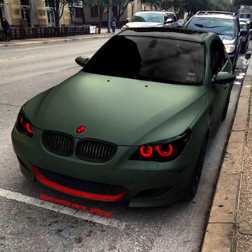 BMW e60 зеленый