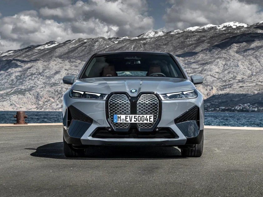 BMW IX 2021