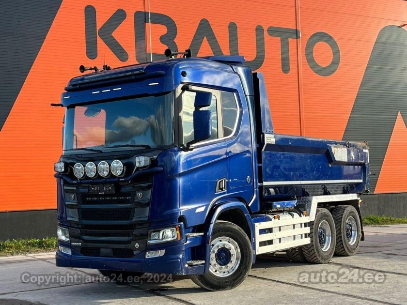 Самосвал scania