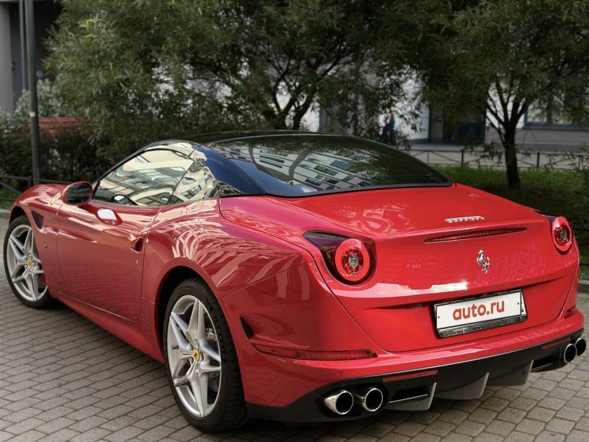 Феррари калифорния 2017
