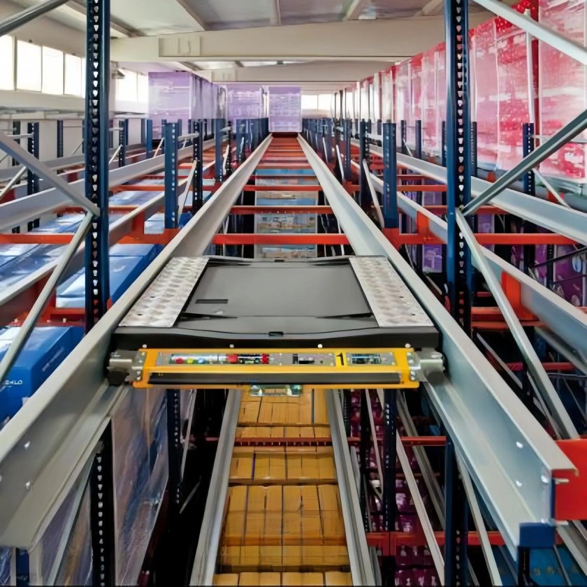 Складской стеллажный комплекс (система r 4000)