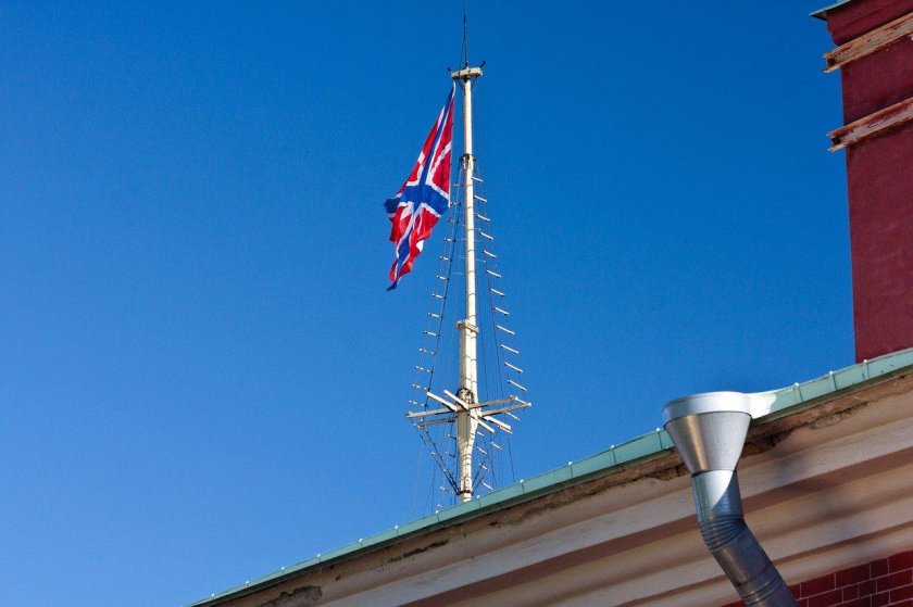 Мачта флагшток