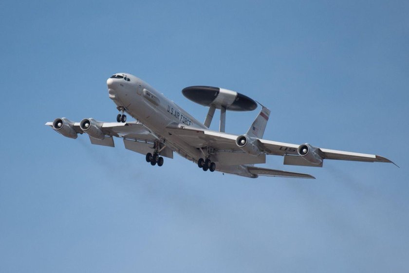 Boeing e-3 Sentry AWACS