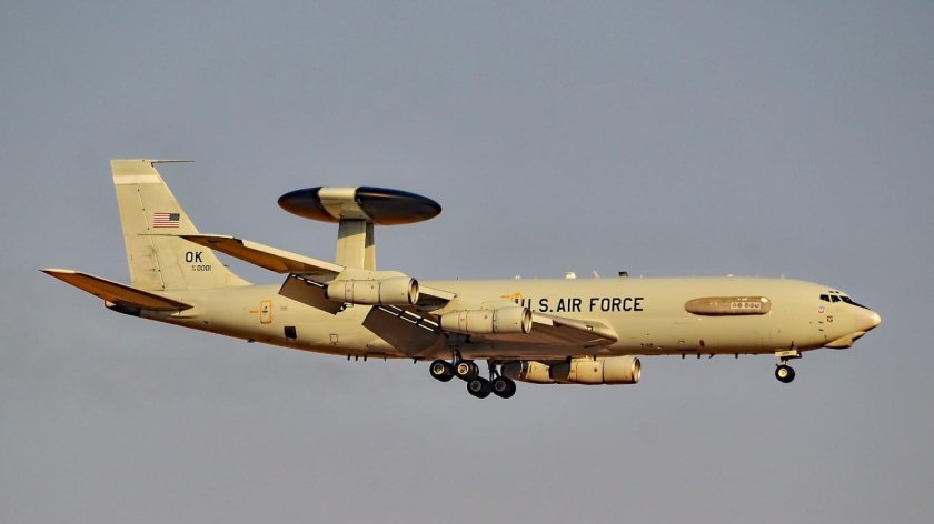 Боинг e 3a Sentry